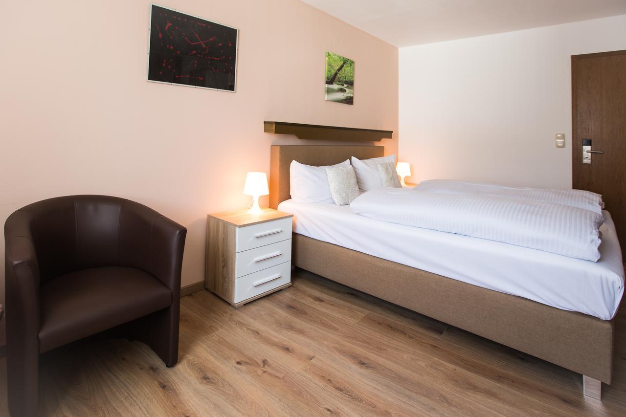 Ellenzer Goldbaeumchen Hotel Eksteriør billede